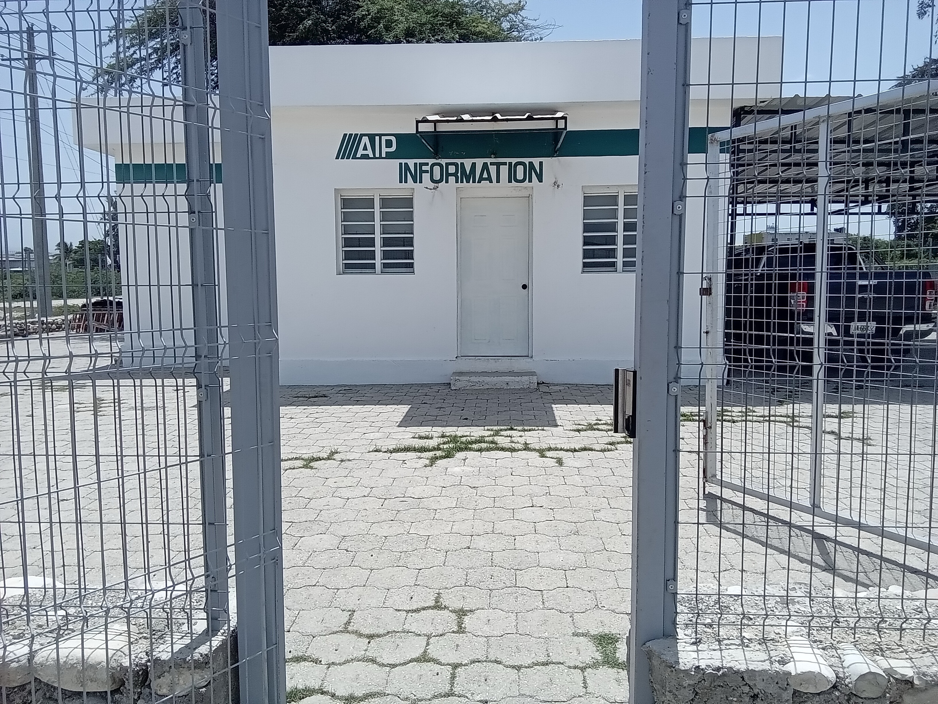 Airport Industrial Park photo 3